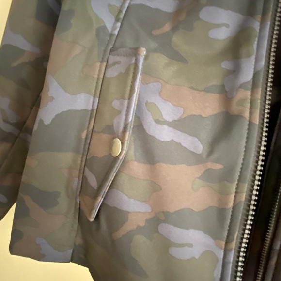 Camo Jacket - Picture 4 of 4